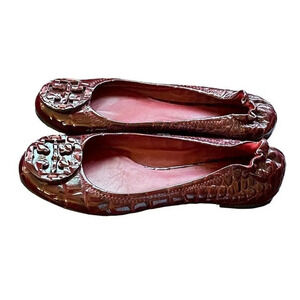 Tory Burch Minnie Travel Ballet Leather Burgundy Womens Casual US 6 M Slip Ons